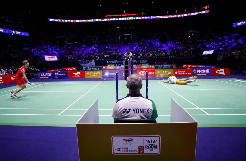 而诱导接触 而诱导接触